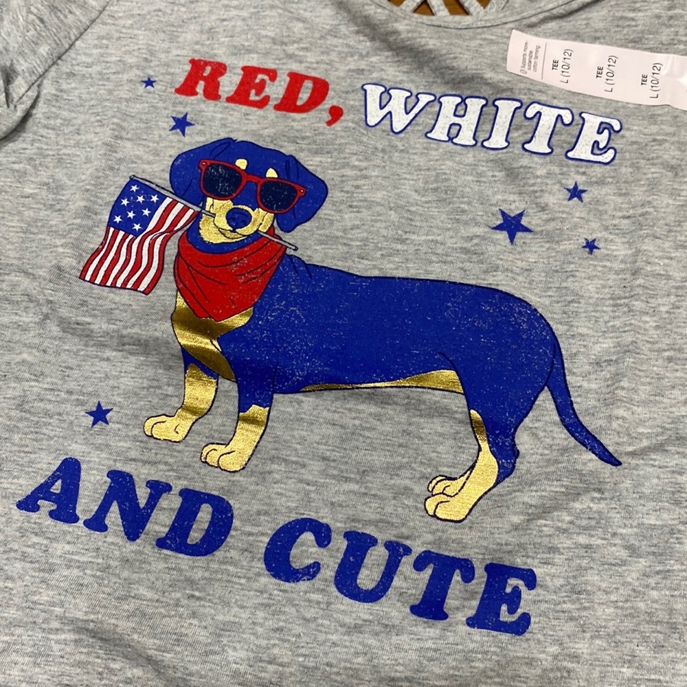 NWT. SO, girl’s size 7, patriotic Doxie t-shirt.
